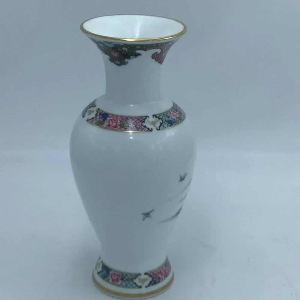 Lenox The Martha Washington Vase